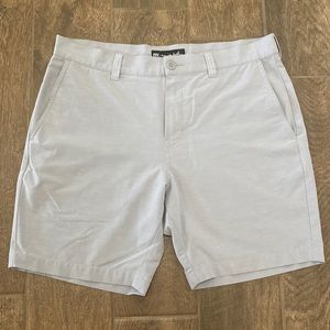 Travis Mathew Bermuda Short 8”